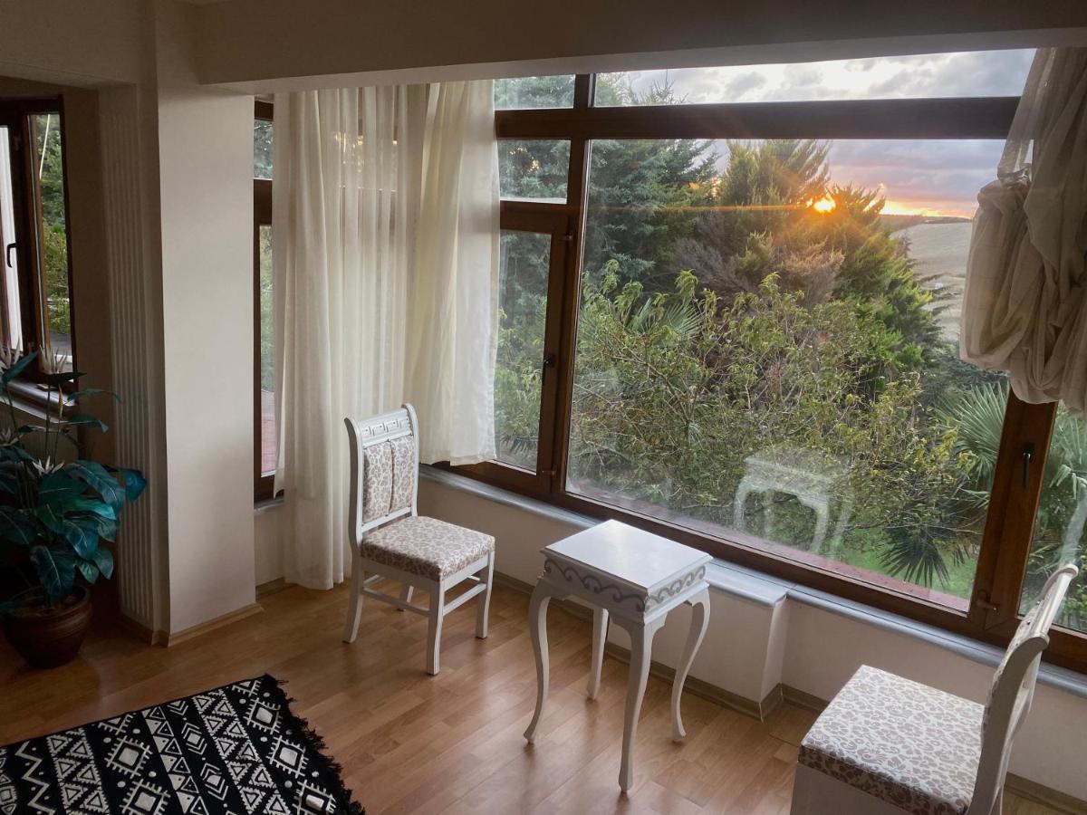 Havalimanina Yakin Orman Icinde Ferah Villa1 Arnavutkoy Exterior photo