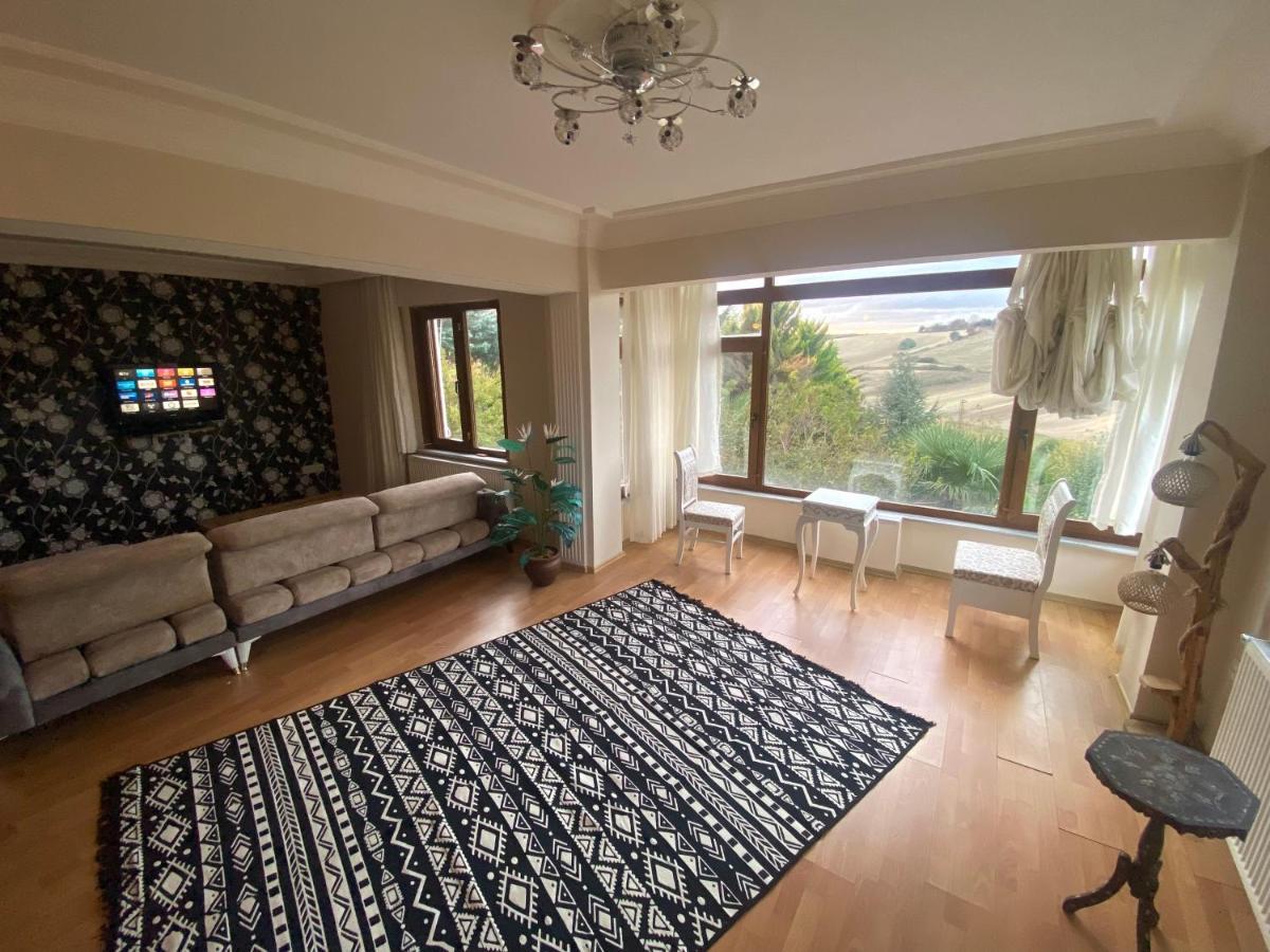 Havalimanina Yakin Orman Icinde Ferah Villa1 Arnavutkoy Exterior photo