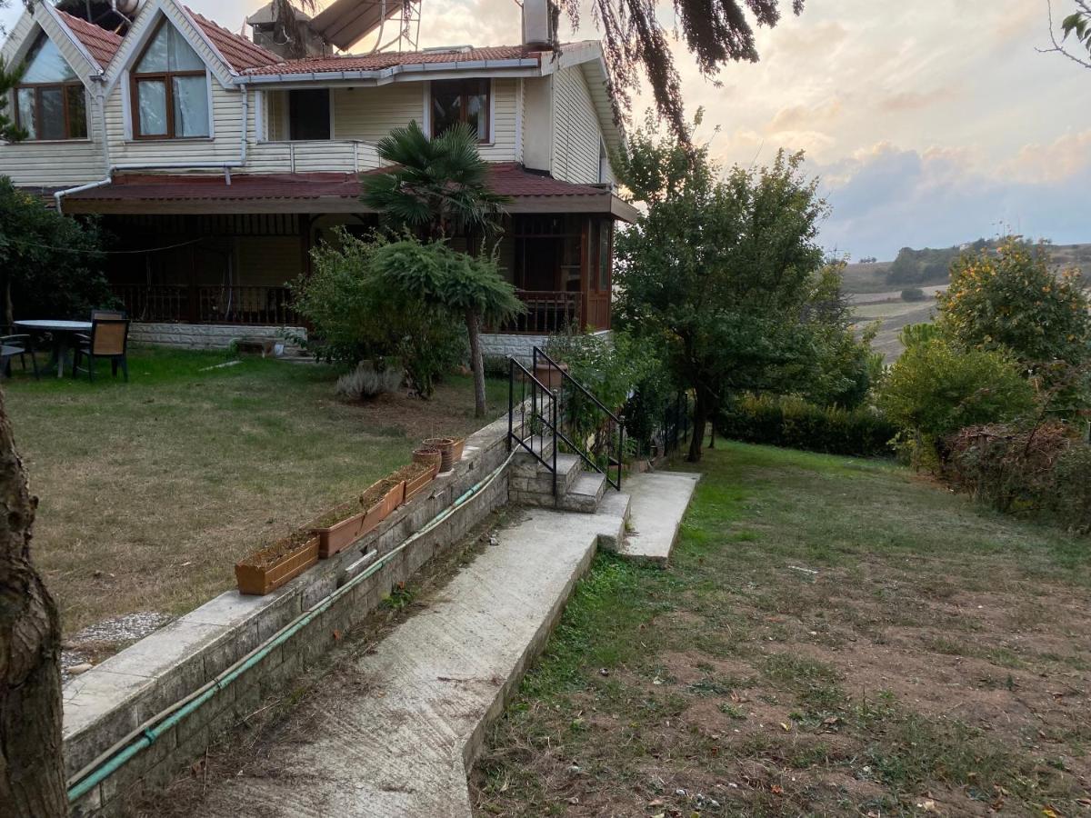 Havalimanina Yakin Orman Icinde Ferah Villa1 Arnavutkoy Exterior photo